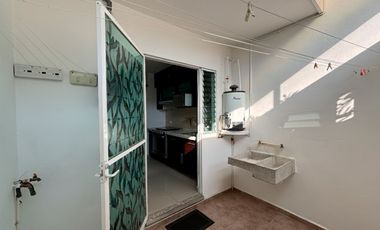 CASA EN ESQUINA CON ALBERCA EN KLUSTER LAS FUENTES CERCA DEL CENTRO DE JIUTEPEC