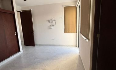 Renta de townhouse en Temozón