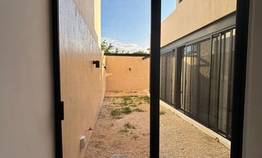 Renta de townhouse en Temozón