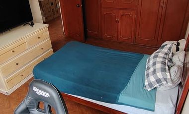 ALQUILO CASA DE 3 PISOS A 1 CUADRA DE LA PLAZA DE YANAHUARA