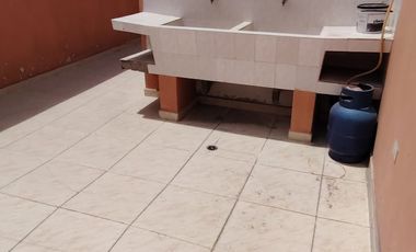 CASA AMPLIA EN ALQUILER EN YANAHUARA – EXCELENTE UBICACIÓN