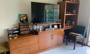 Casa en Venta en Valle Real Zapopan | Estilo Contemporáneo y Amplios Espacios