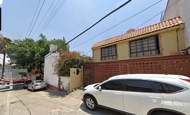 25, Propiedad En Excelente Zona De Naucalpan Una Gran Oportunidad