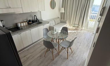 Departamento En Av. Los Carreras · Venta UF 2.100