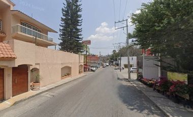 CASA EN GUERRERO MUY AMPLIA, SUPER BONITA, ACABADOS DE LUJO, CUENTA CON TODOS LOS SERVICIOS.