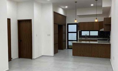 Invierte hoy en esta hermosan casa en preventa en residencial Lomas del Dorado