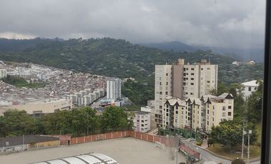 ARRIENDA APARTAMENTO EN LOS ROSALES