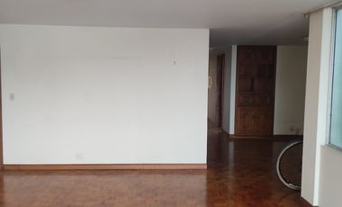 ARRIENDA APARTAMENTO EN LOS ROSALES