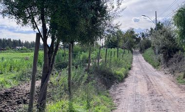 Parcela 4,4 hectáreas Codigua Melipilla Región Metropolitana – Excelente inversión