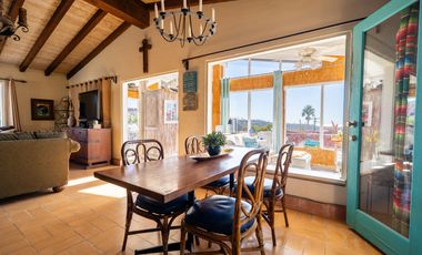 Casa con vistas al mar, río y montañas en Loma La Misión con depto extra