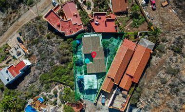 Casa con vistas al mar, río y montañas en Loma La Misión con depto extra