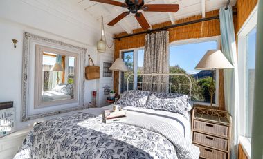 Casa con vistas al mar, río y montañas en Loma La Misión con depto extra