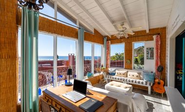 Casa con vistas al mar, río y montañas en Loma La Misión con depto extra