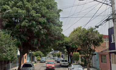 Casa en venta Calle Zahuatlan, Hab la Romana, Tlalnepantla de Baz, Méx.