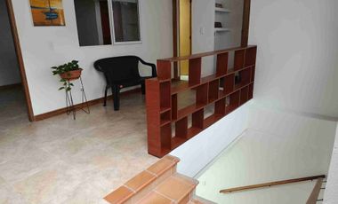 Venta Apartamento duplex remodelado en la América Medellín.