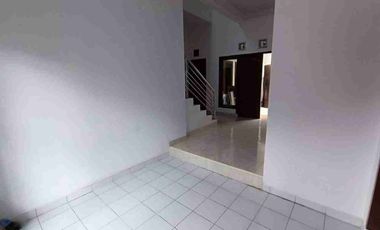 Rumah Hook  2 Lt Full Renovasi Graha Asri Serang Banten