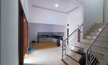 Rumah Hook  2 Lt Full Renovasi Graha Asri Serang Banten