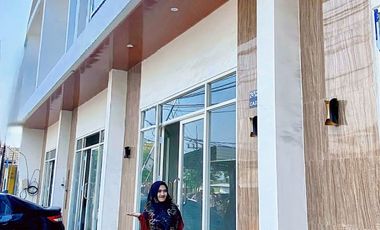 Dijual / Disewakan Ruko Kahuripan Nirwana Sidoarjo Tipe Hook Strategis  Siap Huni