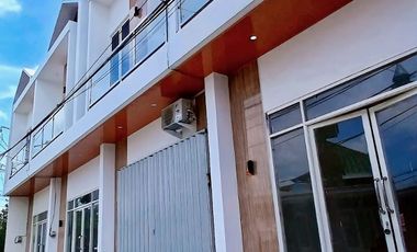 Dijual / Disewakan Ruko Kahuripan Nirwana Sidoarjo Tipe Hook Strategis  Siap Huni