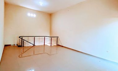 Dijual / Disewakan Ruko Kahuripan Nirwana Sidoarjo Tipe Hook Strategis  Siap Huni