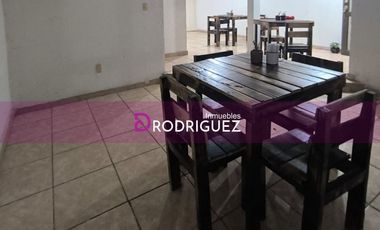 Casa para negocio en venta a un costado de la PGJ de Pachuca, Hgo.