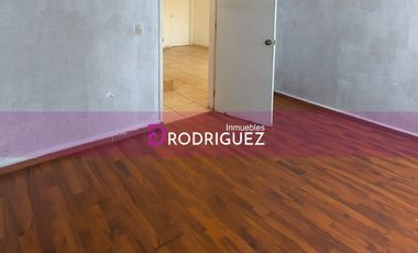 Casa para negocio en venta a un costado de la PGJ de Pachuca, Hgo.