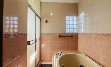 RESIDENCIAL LA CAÑADA, RESIDENCIA TOTALMENTE EQUIPADA CON 3 RECAMARAS CADA UNA CON BAÑO
