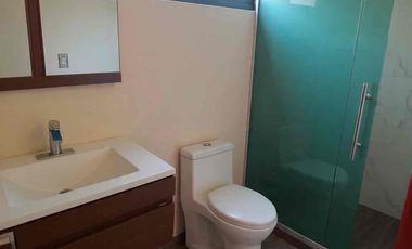 EN VENTA PRECIOSA CASA MODERNA