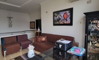 En alquiler moderna casa esquinera FULL AMOBLADA con piscina en Santa Maria de Casa Grande, Av. Leon Febres Cordero, Samborondon