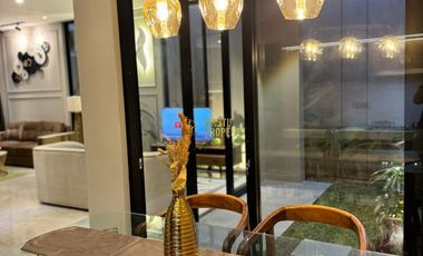 DIJUAL RUMAH 2 LANTAI SHM FULL FURNISHED DEKAT RESTO TENGKLENG GAJAH DI WEDOMARTANI SLEMAN