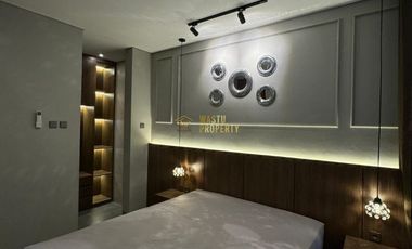 DIJUAL RUMAH 2 LANTAI SHM FULL FURNISHED DEKAT RESTO TENGKLENG GAJAH DI WEDOMARTANI SLEMAN