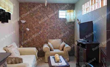 EN VENTA CASITA CON AMPLIACIÓN