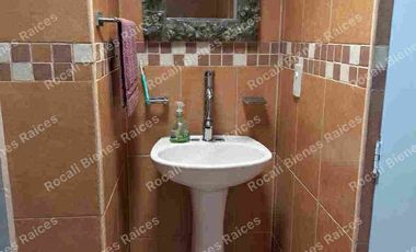 EN VENTA CASITA CON AMPLIACIÓN