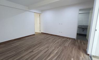VENTA DE DÚPLEX ESTRENO 302 M2 EN SANTIAGO DE SURCO