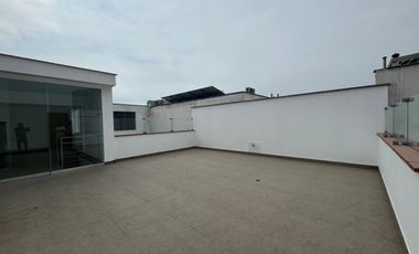 VENTA DE DÚPLEX ESTRENO 302 M2 EN SANTIAGO DE SURCO