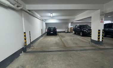 VENTA DE DÚPLEX ESTRENO 302 M2 EN SANTIAGO DE SURCO
