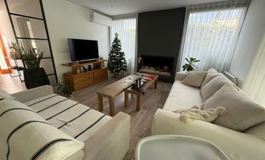 VÓRTICE INMOBILIARIA VENDE HERMOSA Y AMPLIA CASA EN B° LOS TEROS, GUAYMALLÉN, MENDOZA