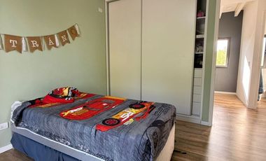 VÓRTICE INMOBILIARIA VENDE HERMOSA Y AMPLIA CASA EN B° LOS TEROS, GUAYMALLÉN, MENDOZA