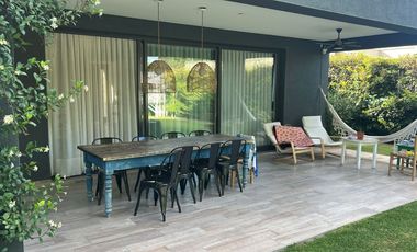 VÓRTICE INMOBILIARIA VENDE HERMOSA Y AMPLIA CASA EN B° LOS TEROS, GUAYMALLÉN, MENDOZA
