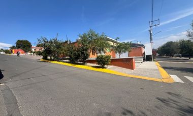 Local en RENTA en La Pradera, en esquina con excelente visibilidad