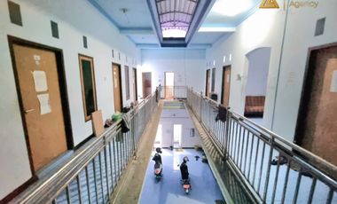 Dijual RUKOS 2 Lantai di Kota Probolinggo | SHM | Ada Penghuni Kost