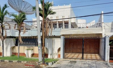 Rumah di Jl Dharmahusada Indah Nol Jalan Raya Cocok Untuk Usaha