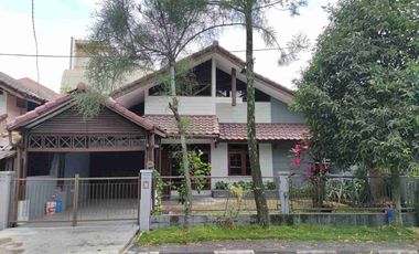 DI SEWA KAN BATUNUNGGAL INDAH 
Semi Furnished
