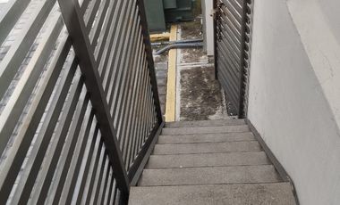 Oficinas en esquina 250 m² con estacionamiento | 5 B Sur, Villa Encantada