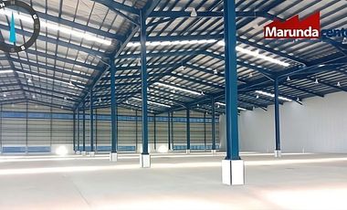Premium Industrial Warehouse for Lease with Full Loading Features