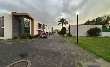 Terreno de 430 m² en Real Zavaleta | Precio de oportunidad