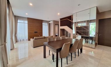 Lebak bulus serenia hills rumah private swimpool cantik siap huni