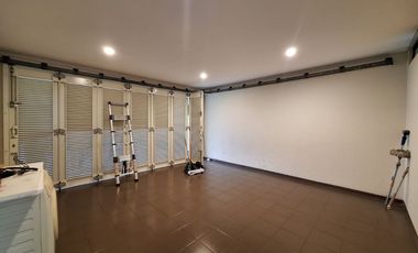 Lebak bulus serenia hills rumah private swimpool cantik siap huni