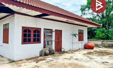 ขายบ้านเดี่ยว เนื้อที่ 395 ตารางวา เดิมบางนางบวช สุพรรณบุรี ทำเลดีค้าขาย