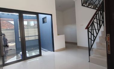 RUMAH DIJUAL BRAND NEW DI HAJI NAWI CIPETE DALAM CLUSTER